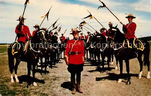 AK / Ansichtskarte Polizei Royal Canadian Mounted Police Musical Ride  Kat. Polizei