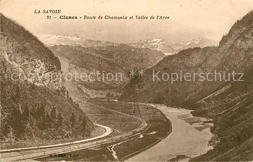 AK / Ansichtskarte Cluses Fliegeraufnahme Route de Chamonix et Vallee de l`Arve Kat. Cluses