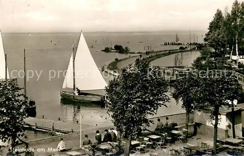 AK / Ansichtskarte Steinhude Meer Hafen Steinhuder Meer Segelboot Restaurant Terrasse