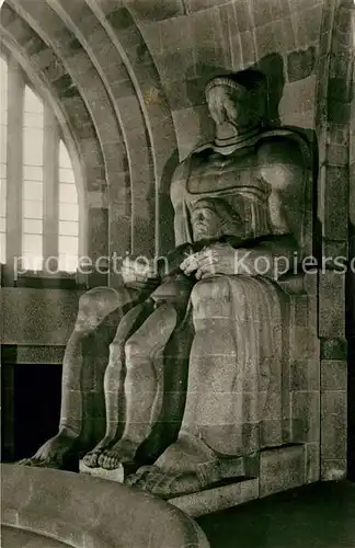 AK / Ansichtskarte Leipzig Voelkerschlachtdenkmal Figur in der Ruhmeshalle Kat. Leipzig