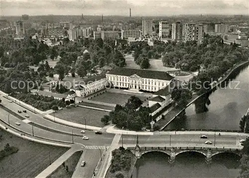 AK / Ansichtskarte Berlin Schloss Bellevue Hansaviertel Fliegeraufnahme Kat. Berlin