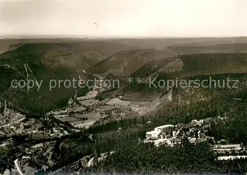 AK / Ansichtskarte Wildbad Schwarzwald Sommerberg mit Blick ins Enztal Fliegeraufnahme Original Straehle Bild Nr 8 8869 Kat. Bad Wildbad