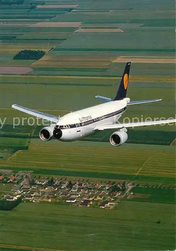AK / Ansichtskarte Lufthansa Fliegeraufnahme Kat. Flug