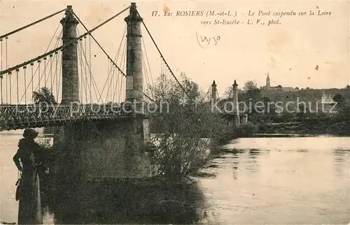 AK / Ansichtskarte Les Rosiers sur Loire Le Pont suspendu sur la Loire vers St Eusebe Kat. Les Rosiers sur Loire