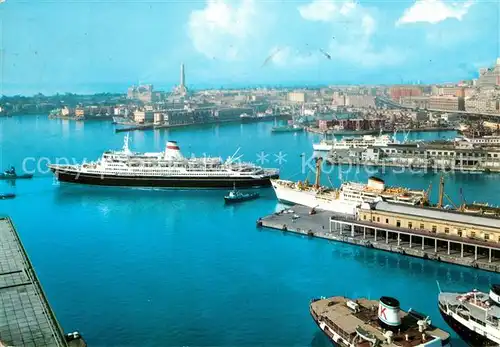 AK / Ansichtskarte Schiffe Ships Navires Genova Porto