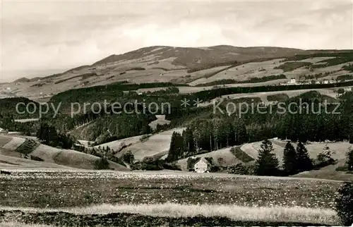 AK / Ansichtskarte Thurner Landschaftspanorama Blick gegen St Maergen und Kandel Schwarzwald Kat. St. Maergen