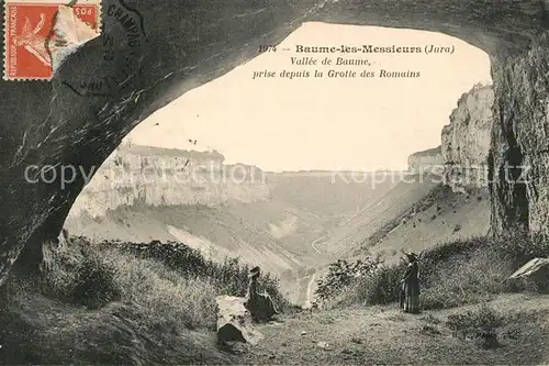 AK / Ansichtskarte Baume les Messieurs Vallee de Baume prise depuis la Grotte des Romains Kat. Baume les Messieurs