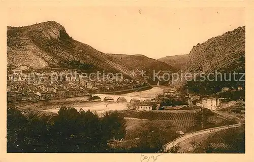 AK / Ansichtskarte Anduze Les Cevennes Pittoresques Vue generale Les Monts Lozere Kat. Anduze