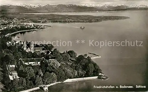 AK / Ansichtskarte Friedrichshafen Bodensee Fliegeraufnahme Schloss Kat. Friedrichshafen