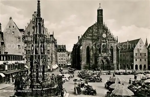 AK / Ansichtskarte Nuernberg Marktplatz Schoener Brunnen Frauenkirche Kat. Nuernberg