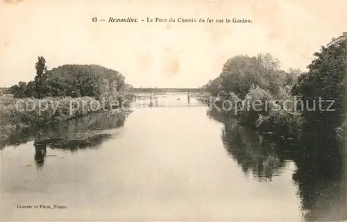 AK / Ansichtskarte Remoulins Le Pont du Chemin de fer sur le Gardon Kat. Remoulins