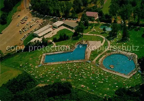 AK / Ansichtskarte Wangen Allgaeu Freibad Stefanshoehe Fliegeraufnahme Kat. Wangen im Allgaeu