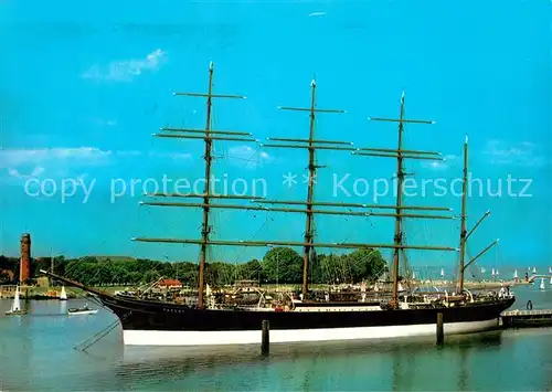 AK / Ansichtskarte Segelschiffe Passat Travemuende  Kat. Schiffe