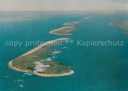 AK / Ansichtskarte Langeoog Nordseebad Nordseeinsel Fliegeraufnahme aus 4000 m Hoehe Kat. Langeoog