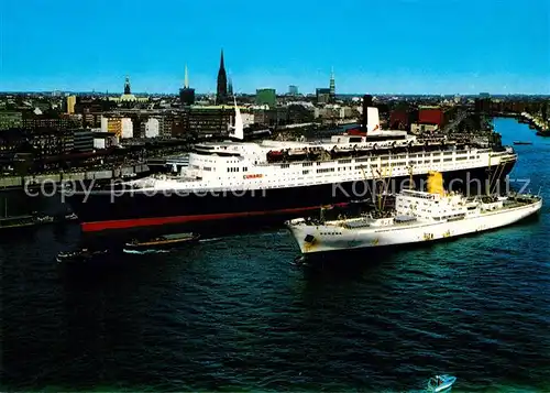 AK / Ansichtskarte Schiffe Ships Navires Hamburg ueberseebruecke Queen Elizabeth 2 