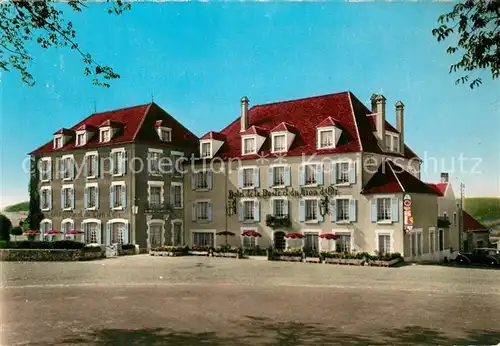 AK / Ansichtskarte Vezelay Hotel de la Poste et du Lion d`Or Kat. Vezelay