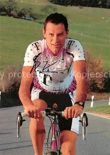 AK / Ansichtskarte Radsport Radrennfahrer Mario Kummer Autogramm Telekom Kat. Sport