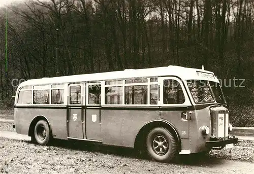 AK / Ansichtskarte Autobus Omnibus Oldtimer 1937 Buessing Trambus  Kat. Autos