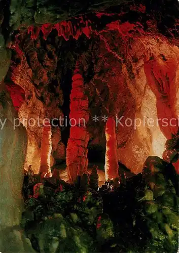 AK / Ansichtskarte Hoehlen Caves Grottes Teufelshoehle Pottenstein Kreuzigungsgruppe Kat. Berge
