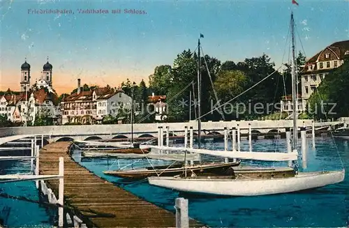 AK / Ansichtskarte Friedrichshafen Bodensee Yachthafen Schloss Kat. Friedrichshafen