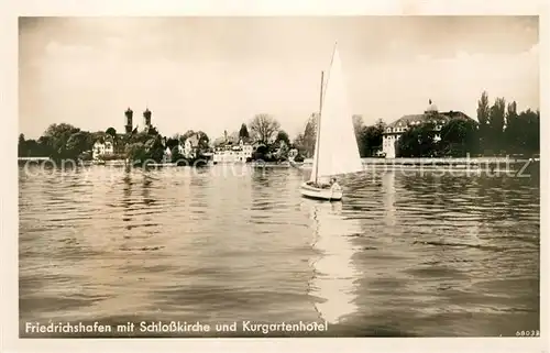 AK / Ansichtskarte Friedrichshafen Bodensee Schlosskirche Kurgartenhotel Segekboot Kat. Friedrichshafen