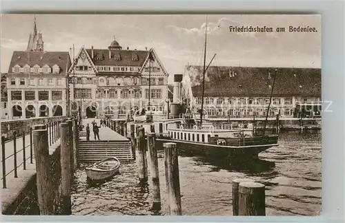 AK / Ansichtskarte Friedrichshafen Bodensee Hafen Dampfschiff Kat. Friedrichshafen