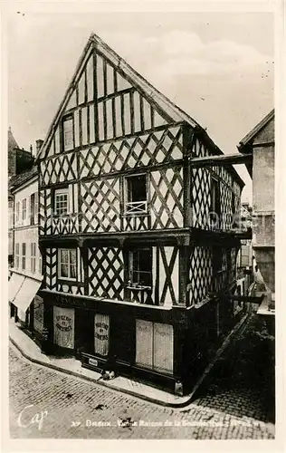 AK / Ansichtskarte Dreux Vieille Maison de la Grande Rue Kat. Dreux