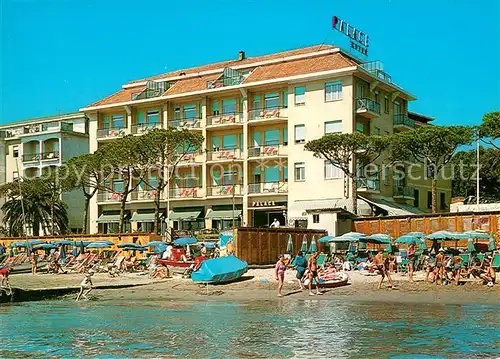AK / Ansichtskarte Diano Marina Palace Hotel Spiaggia Riviera dei Fiori Kat. Italien