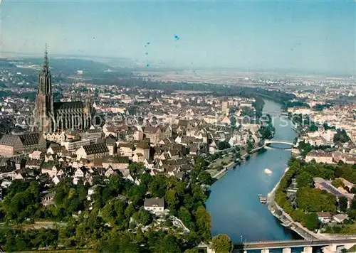 AK / Ansichtskarte Ulm Donau Stadtpanorama mit Muenster Hoechster Kirchturm der Welt Fliegeraufnahme Kat. Ulm