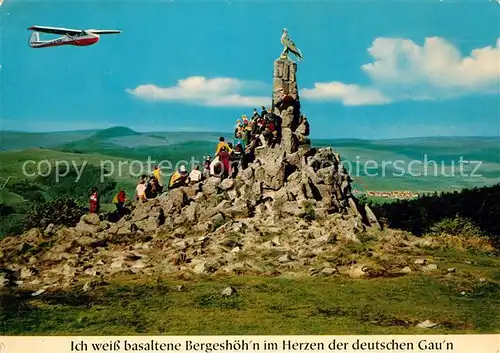 AK / Ansichtskarte Wasserkuppe Rhoen Fliegerdenkmal Segelflugzeug Kat. Poppenhausen (Wasserkuppe)