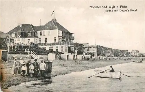AK / Ansichtskarte Wyk Foehr Strand mit Deppes Hotel Kat. Wyk auf Foehr