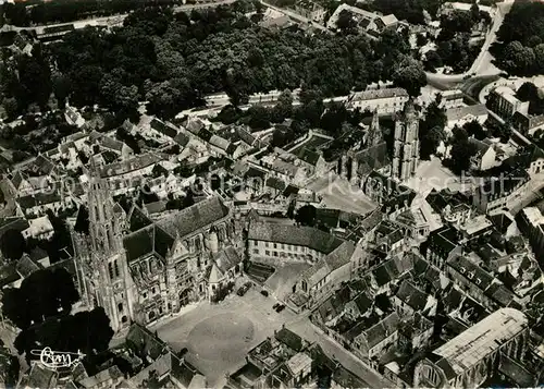 AK / Ansichtskarte Senlis Oise Fliegeraufnahme  Kat. Senlis