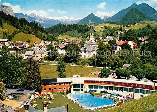 AK / Ansichtskarte Bad Aussee Steiermark Motel Swimming Pool Ortsansicht mit Kirche Blick zum Toten Gebirge Kat. Bad Aussee