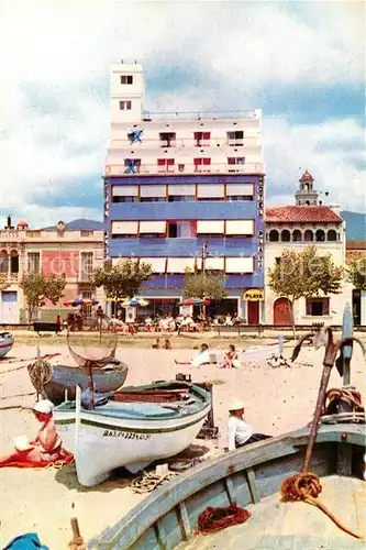 AK / Ansichtskarte Calella de la Costa Hotel Playa Strand Fischerboote
