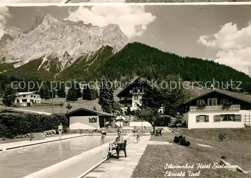 AK / Ansichtskarte Ehrwald Tirol Schwimmbad Hotel Spielmann Zugspitze