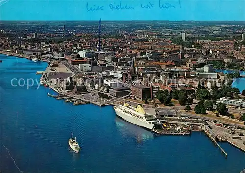 AK / Ansichtskarte Kiel Landeshauptstadt Oslo Kai mit Faehrschiff Kronprins Harald Kat. Kiel