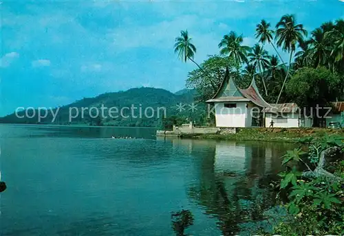 AK / Ansichtskarte Sumatra Sumatera Singkarak Lake