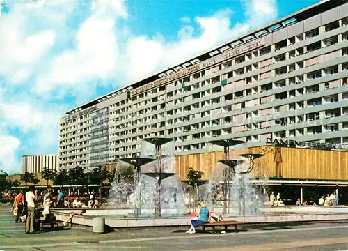 AK / Ansichtskarte Dresden Prager Strasse Wasserspiele Kat. Dresden Elbe