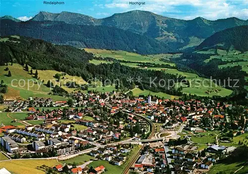 Oberstaufen Schrothkurort mit Hochgrat und Rindalphorn Allgaeuer Alpen Fliegeraufnahme Kat. Oberstaufen