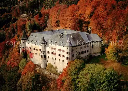 Jenbach Tirol Schloss Tratzberg Gotik Renaissance Bau Herbststimmung Unterinntal Fliegeraufnahme
