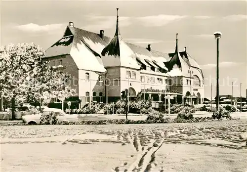 AK / Ansichtskarte Westerland Sylt Kurhaus mit Casino im Winter Kat. Westerland