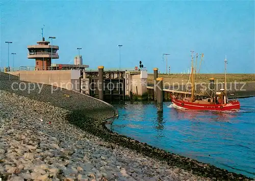 AK / Ansichtskarte Buesum Nordseebad Neue Schleuse Kat. Buesum