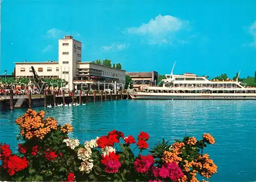 AK / Ansichtskarte Friedrichshafen Bodensee Faehre im Hafen Kat. Friedrichshafen