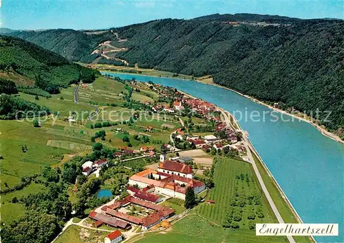 Engelhartszell Donau Oberoesterreich Fliegeraufnahme Kirche Kat. Engelhartszell