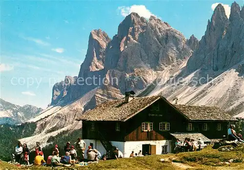 AK / Ansichtskarte Brogleshuette Rifugio Malga Brogles mit Geisler Gruppe