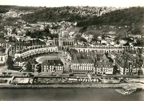 AK / Ansichtskarte Caudebec en Caux Vue generale aerienne Kat. Caudebec en Caux