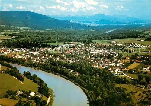 Laufen Salzach mit Haunsberg und Salzburger Land Fliegeraufnahme Kat. Laufen