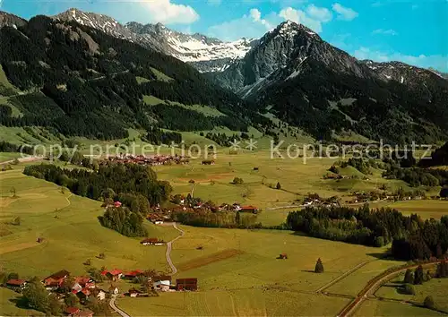 Thalhofen Allgaeu Blick auf Au Schoellang Reichenbach mit Entschenkopf Nebelhorn Rubihorn Allgaeuer Alpen Fliegeraufnahme
