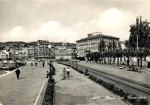 AK / Ansichtskarte Trieste Riva Tre Novembre Kat. Trieste