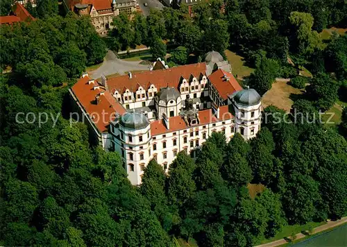 AK / Ansichtskarte Celle Niedersachsen Fliegeraufnahme Schloss Kat. Celle